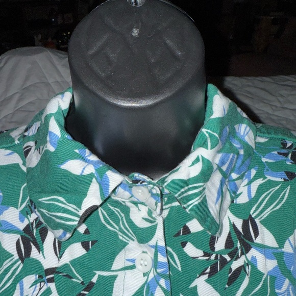 Eloquii Emerald Blouse - Picture 2 of 10